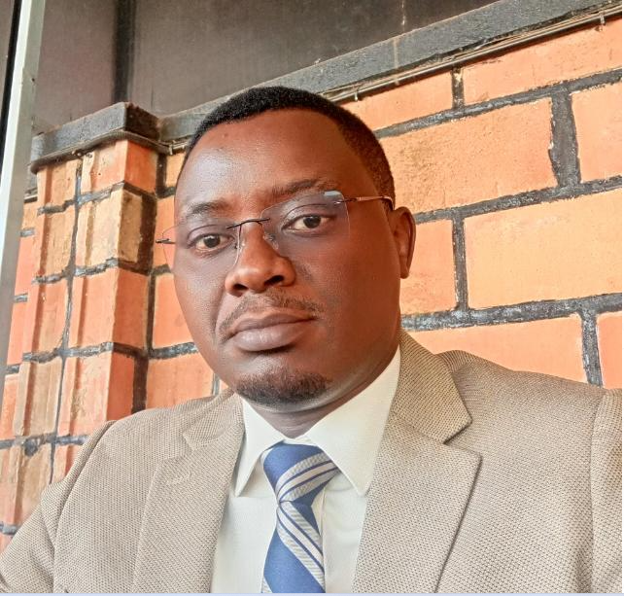 Mr Moïse Bagarirayose, Founder and CEO of Vax 2040